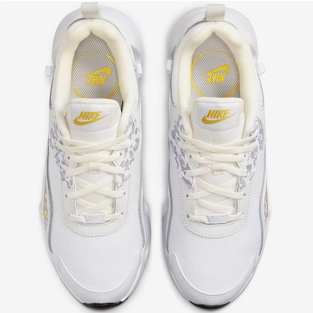 Women's Nike RYZ 365 2 White/Light Bone/Sail/Archio Brown Sneakers - Picture 3 of 11